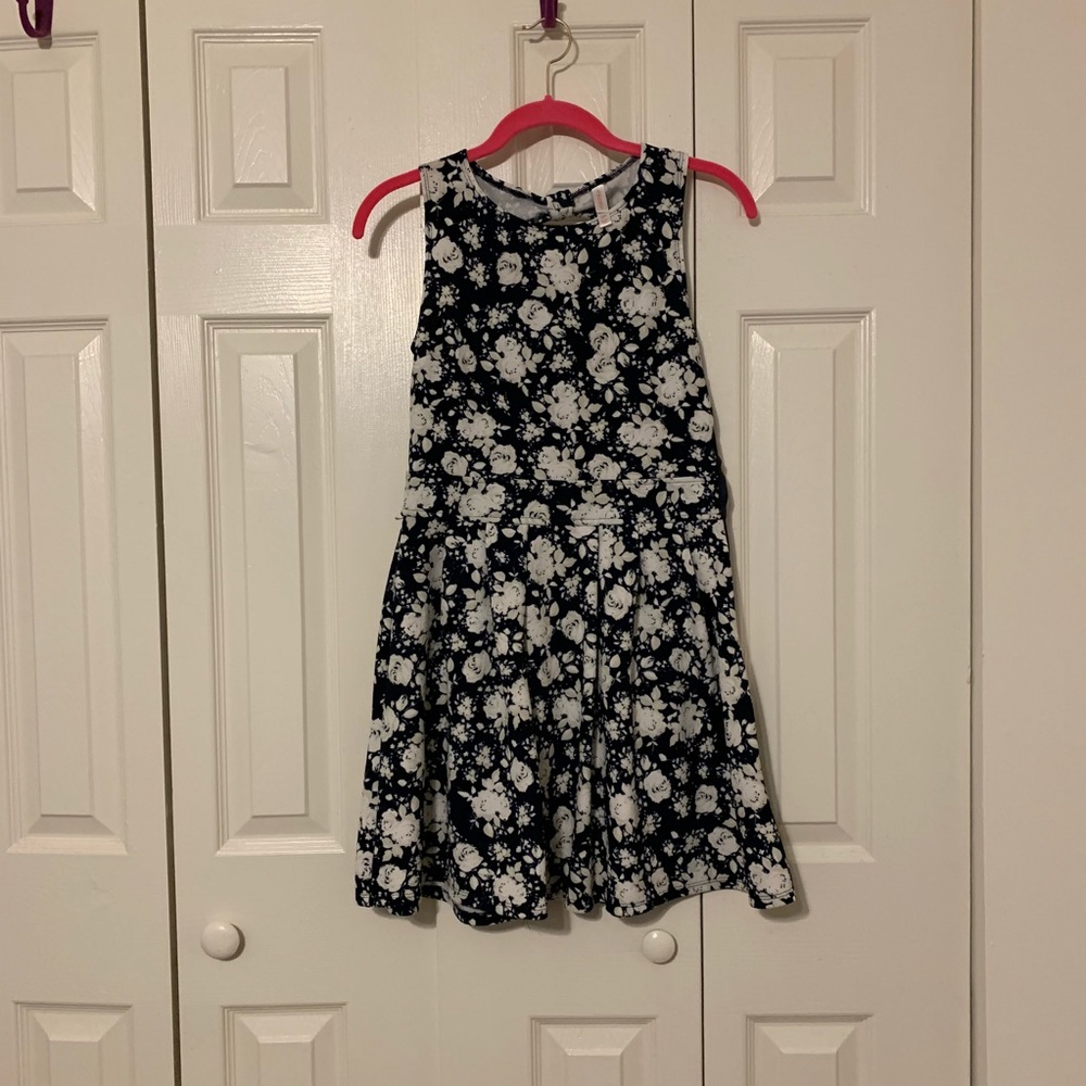 *sale* Navy Floral Dress